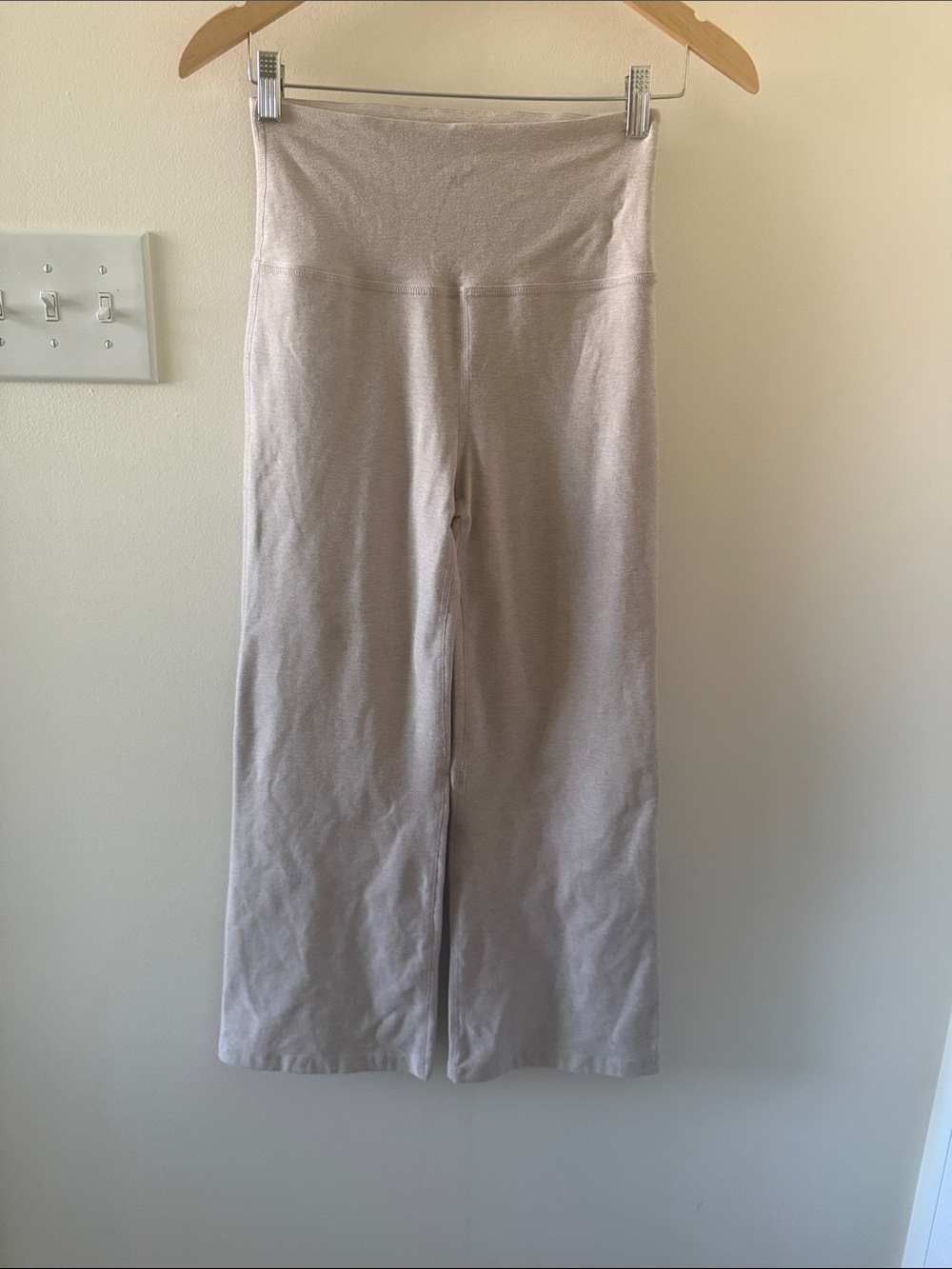 Beyond Yoga Cropped Pant size M